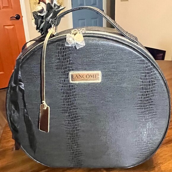 Lancome Paris Large Black Embossed Toiletries/Cosmetic/Medication Bag Purse - Picture 1 of 7